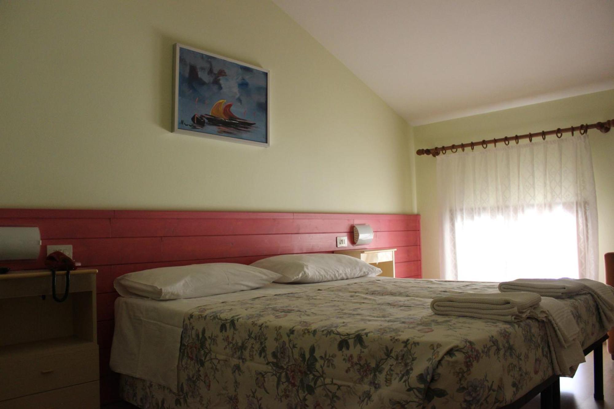 Albergo Al Castello Recoaro Terme Δωμάτιο φωτογραφία