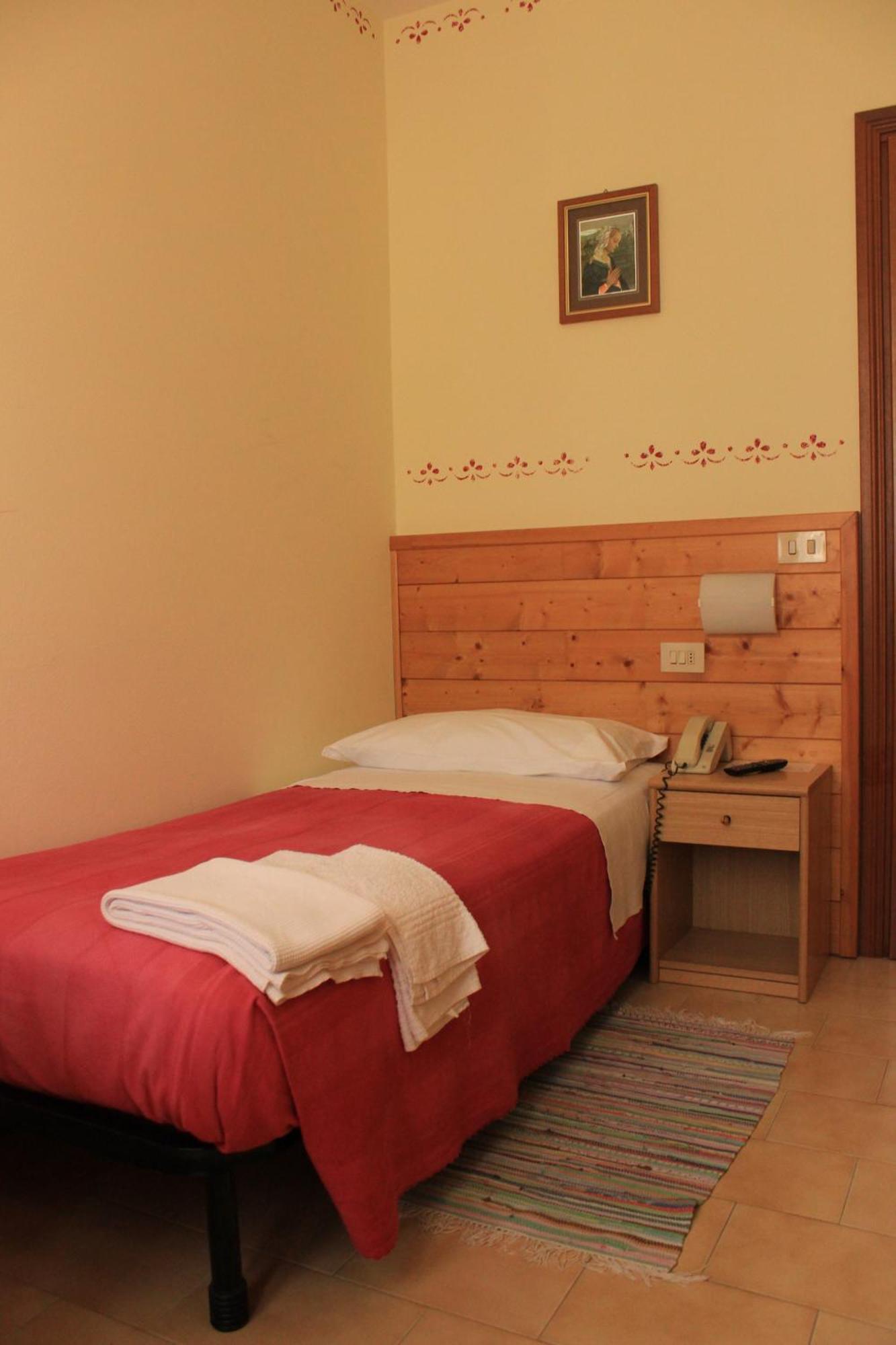 Albergo Al Castello Recoaro Terme Δωμάτιο φωτογραφία